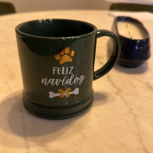 Target green white and gold Feliz Navidog mug - Picture 5 of 5
